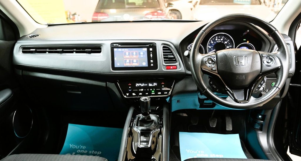 Used Honda HR-V 2018 for sale - 76623300: Photo 3