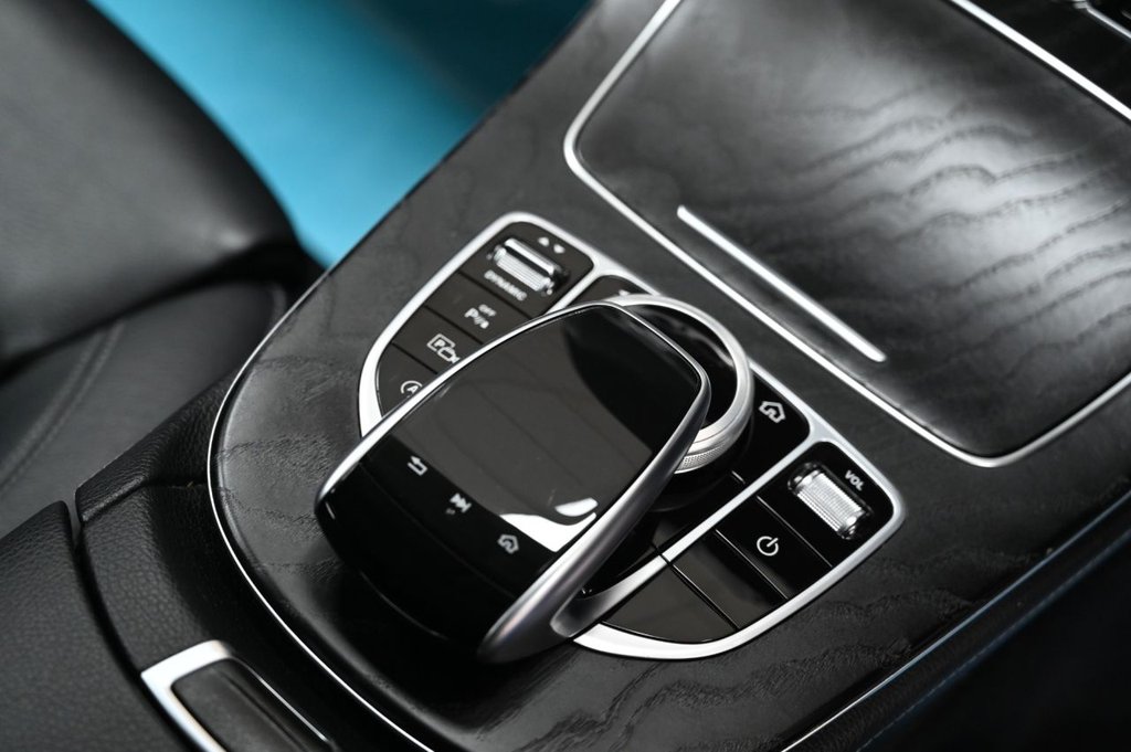 Used Mercedes-Benz E Class 2020 for sale - 77239391: Photo 14