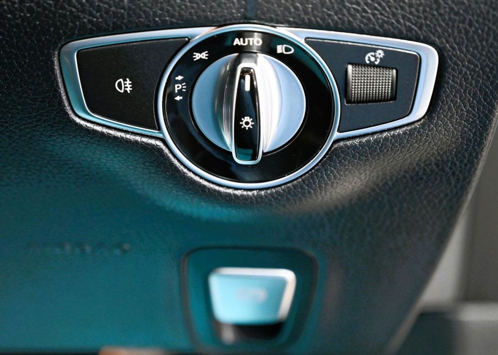 Used Mercedes-Benz E Class 2020 for sale - 77239391: Photo 23