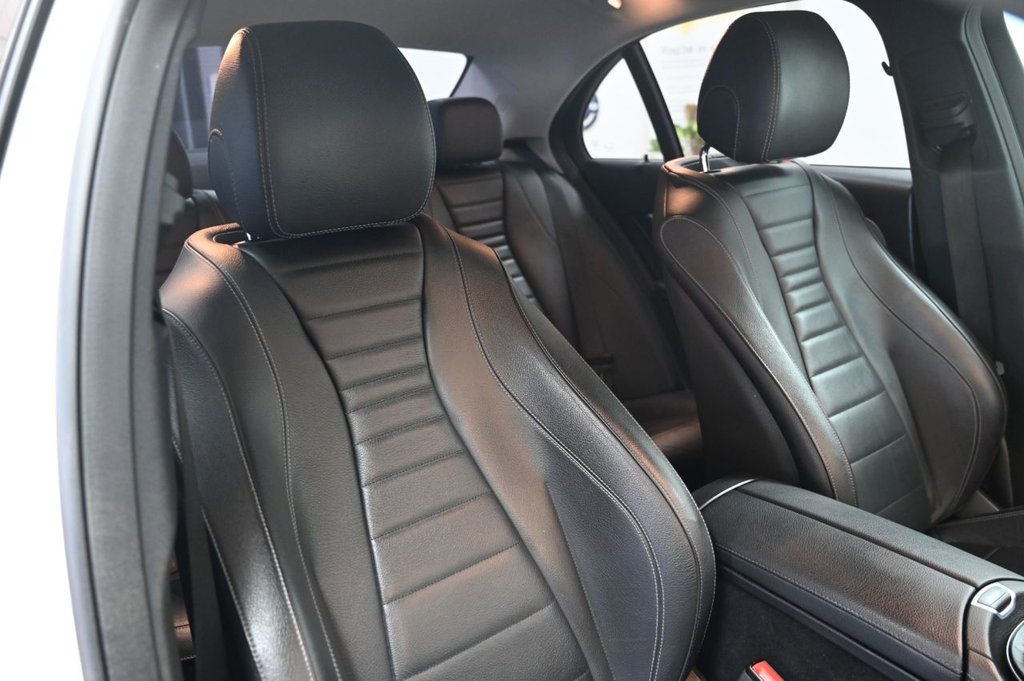 Used Mercedes-Benz E Class 2020 for sale - 77239391: Photo 4
