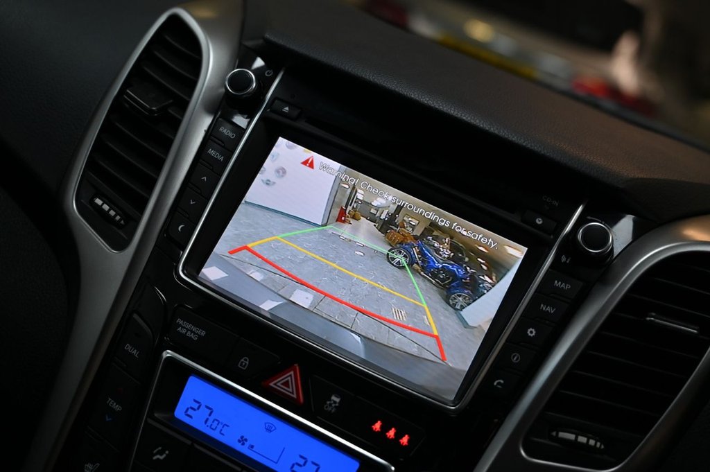 Used Hyundai i30 2013 for sale - 76703797: Photo 6