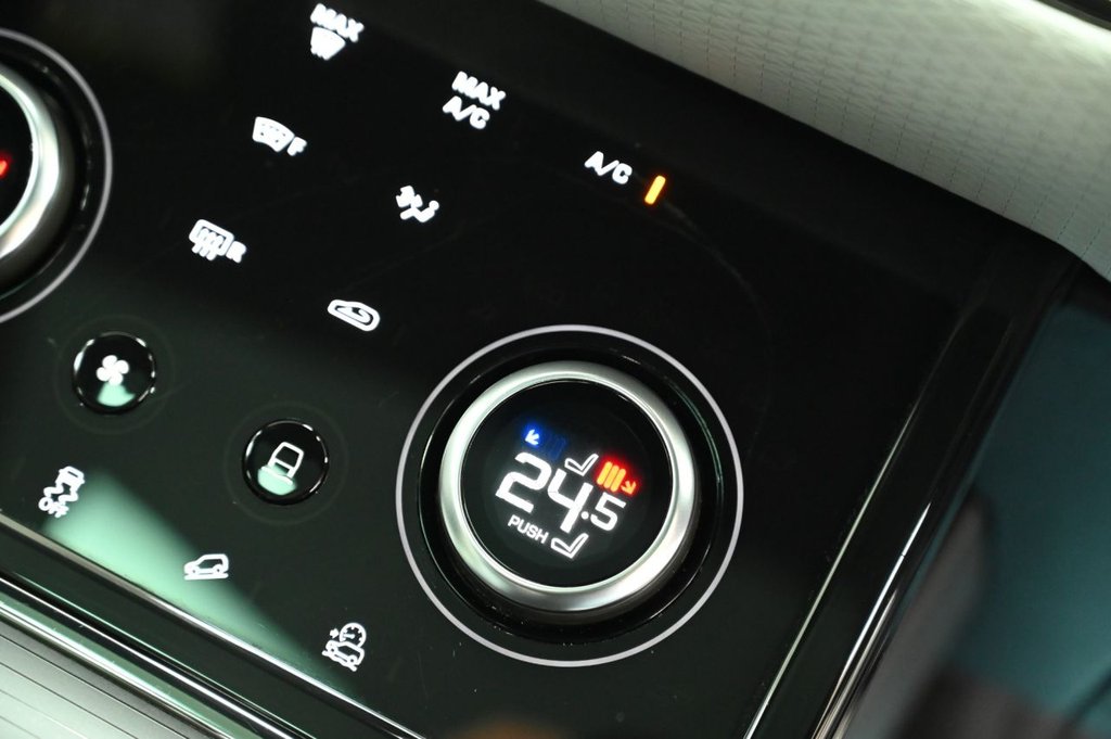 Used Land Rover Range Rover Evoque 2019 for sale - 76888533: Photo 17