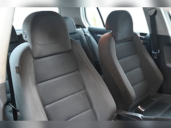 Used Volkswagen Golf 2008 for sale - 77360219: Photo