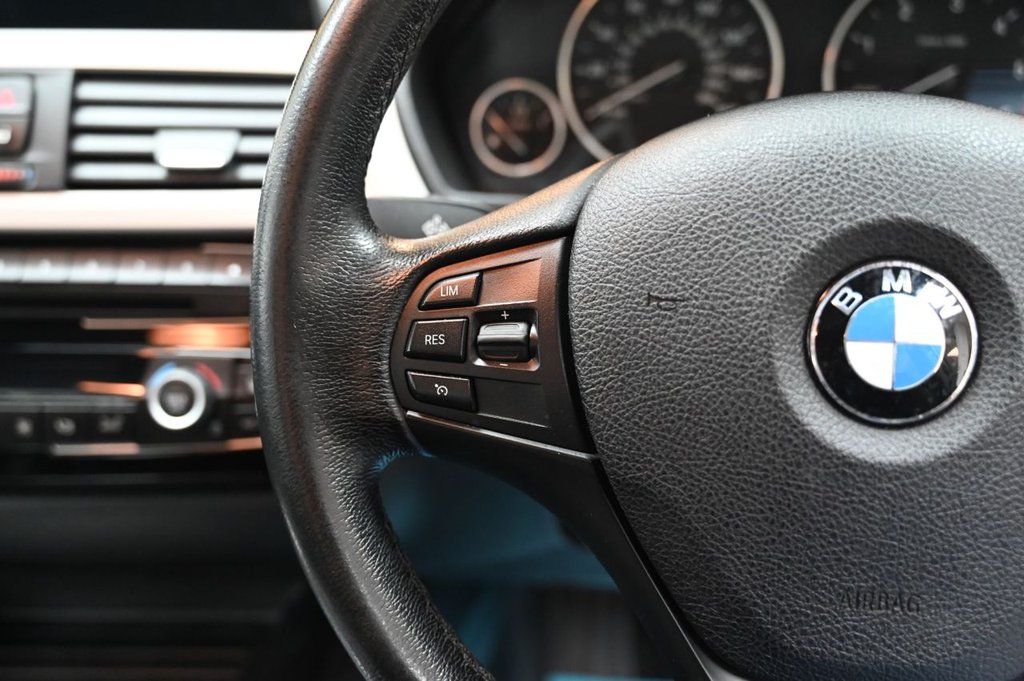 Used BMW 3 Series 2018 for sale - 77621023: Photo 20