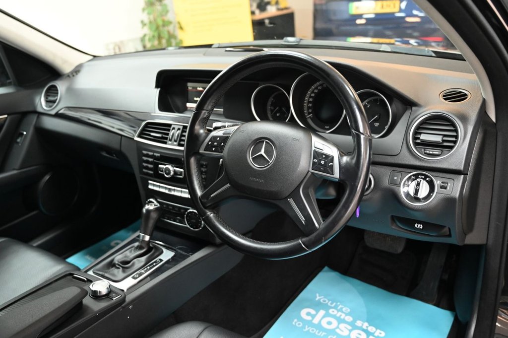 Used Mercedes-Benz C Class 2014 for sale - 76496019: Photo 18