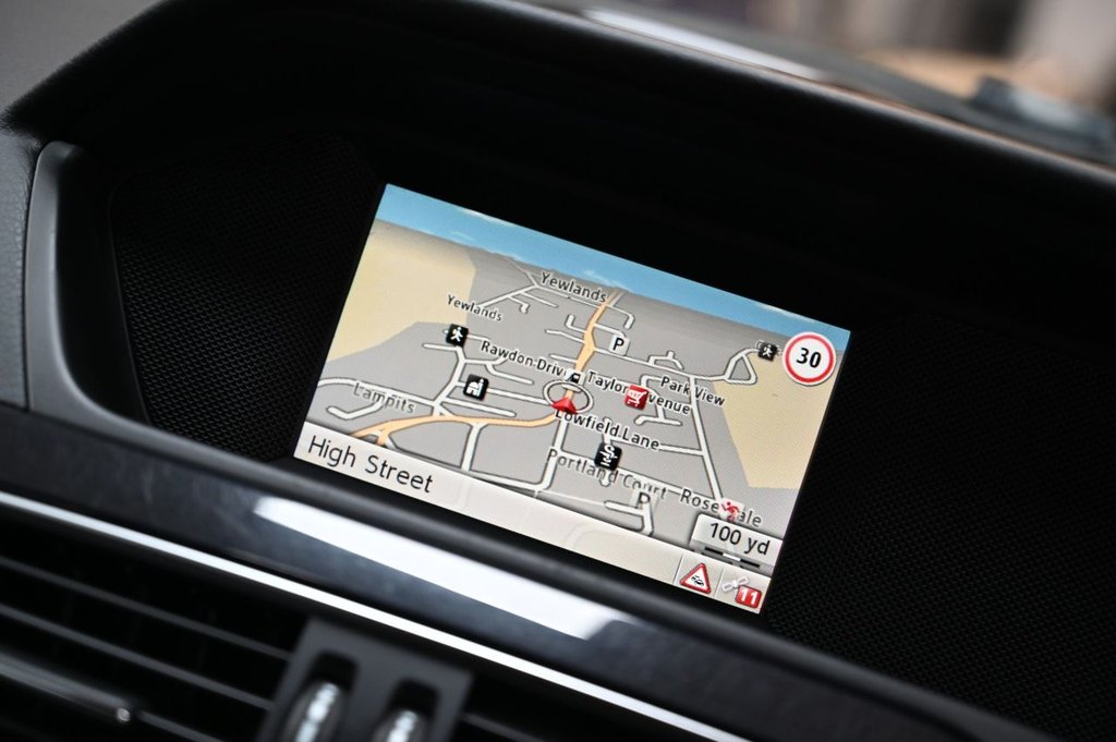 Used Mercedes-Benz C Class 2014 for sale - 76496019: Photo 5