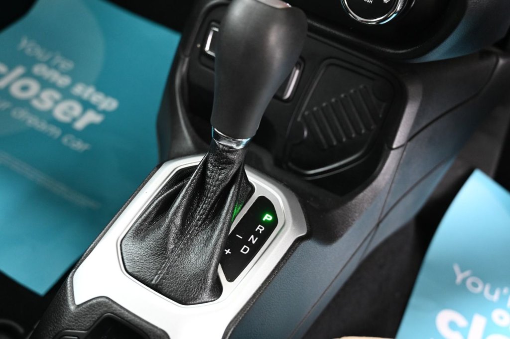 Used Jeep Renegade 2016 for sale - 78220772: Photo 6