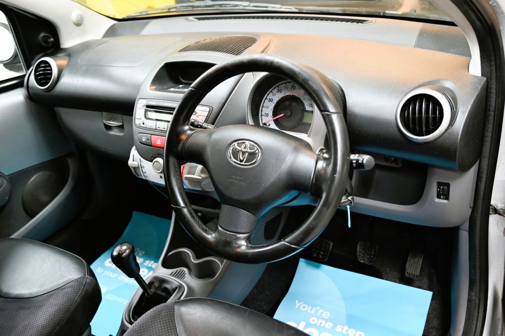 Used Toyota AYGO 2008 for sale - 77280663: Photo 11