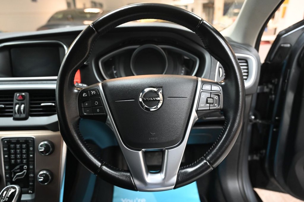 Used Volvo V40 2016 for sale - 77521349: Photo 24