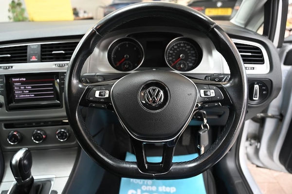 Used Volkswagen Golf 2015 for sale - 76312981: Photo 11