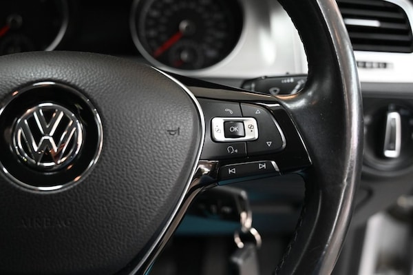 Used Volkswagen Golf 2015 for sale - 76312981: Photo 20