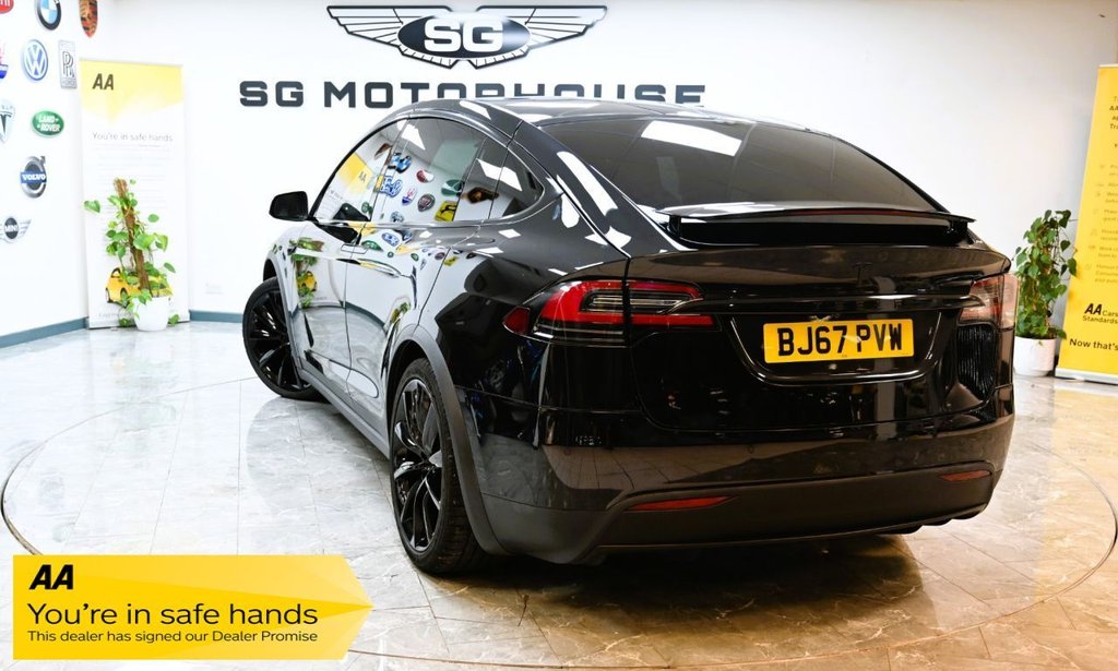 Used Tesla Model X 2017 for sale - 76703806: Photo 2