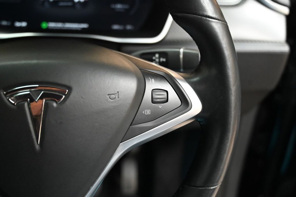 Used Tesla Model X 2017 for sale - 76703806: Photo 21