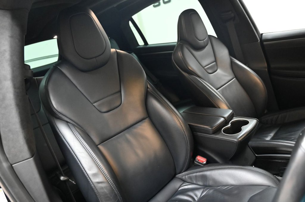 Used Tesla Model X 2017 for sale - 76703806: Photo 5