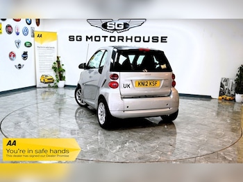 Used smart fortwo 2012 for sale - 77941804: Photo