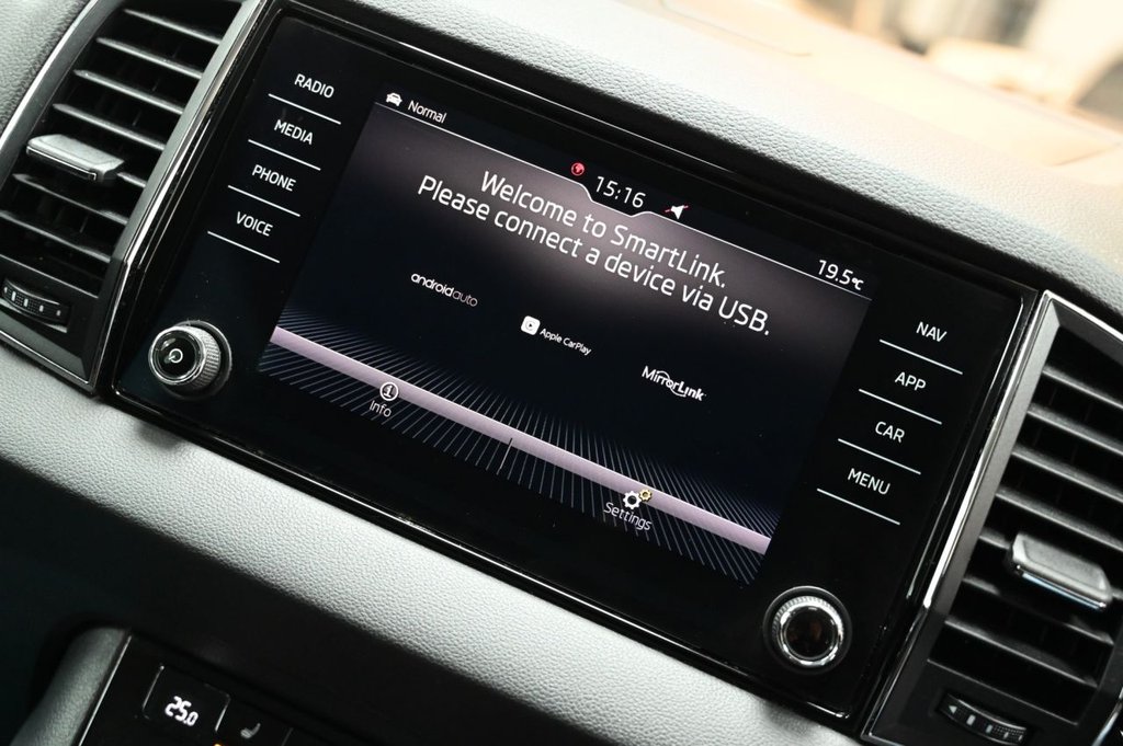 Used Skoda Karoq 2018 for sale - 76703805: Photo 12