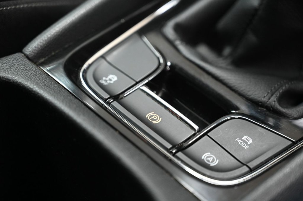 Used Skoda Karoq 2018 for sale - 76703805: Photo 17