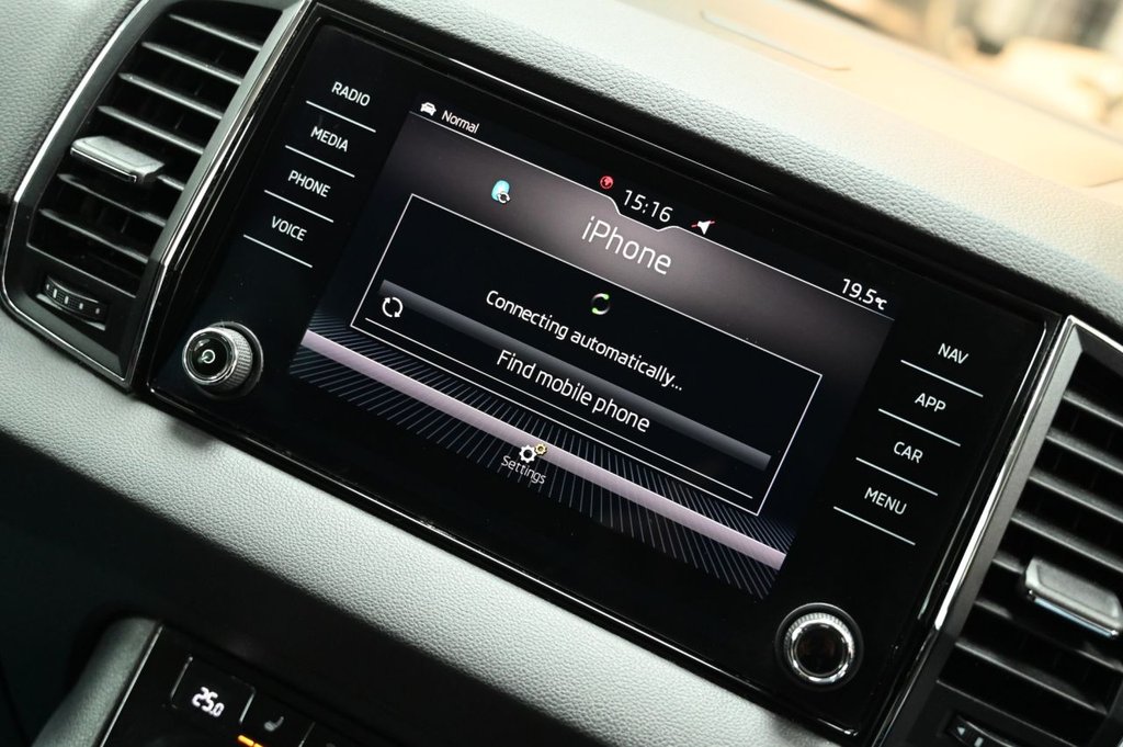 Used Skoda Karoq 2018 for sale - 76703805: Photo 26