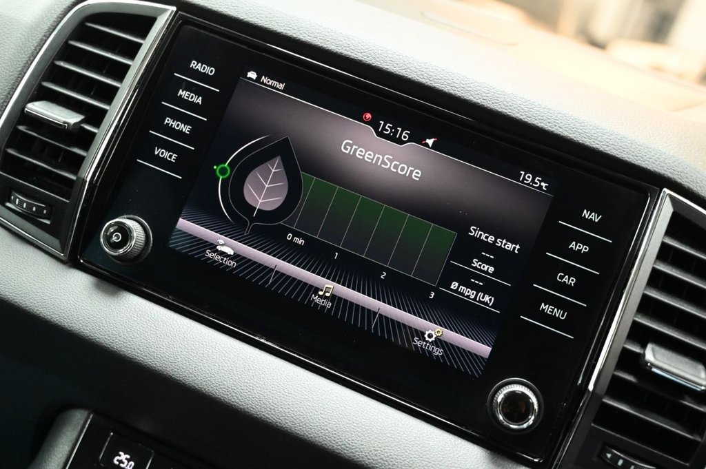 Used Skoda Karoq 2018 for sale - 76703805: Photo 29