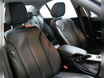 Used BMW 3 Series 2018 for sale - 79498752: Photo