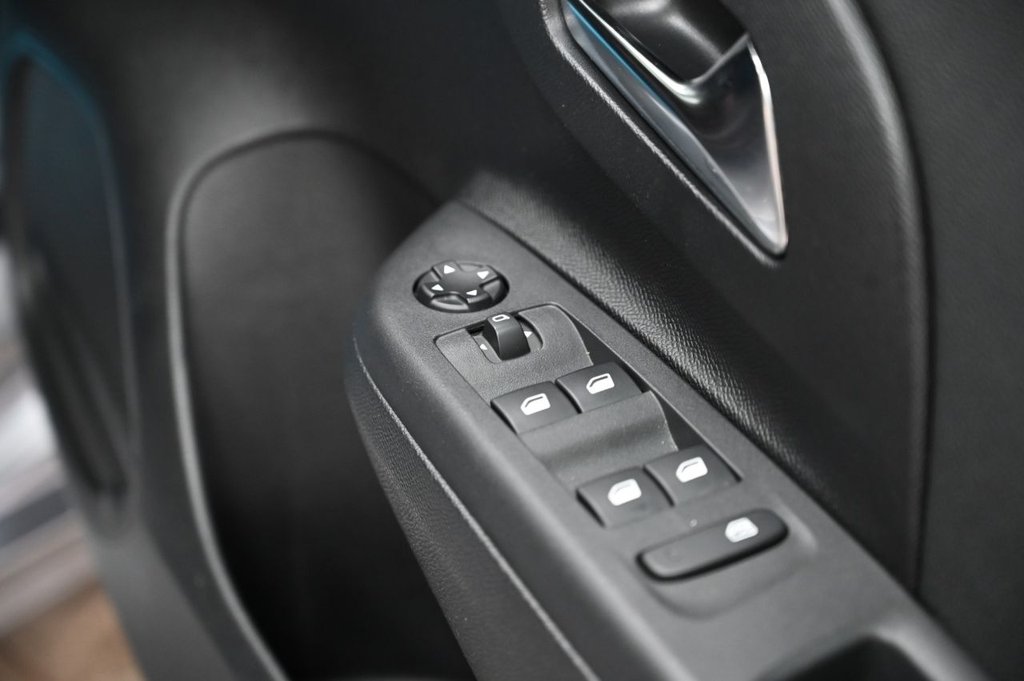 Used Vauxhall Corsa 2023 for sale - 77205487: Photo 18