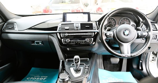Used BMW 3 Series 2018 for sale - 76261395: Photo 3