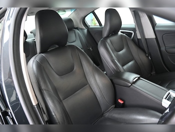 Used Volvo S60 2017 for sale - 78530264: Photo