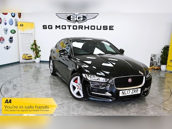 Used Jaguar XE 2017 for sale - 78463595: Photo