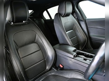 Used Jaguar XE 2017 for sale - 78463595: Photo