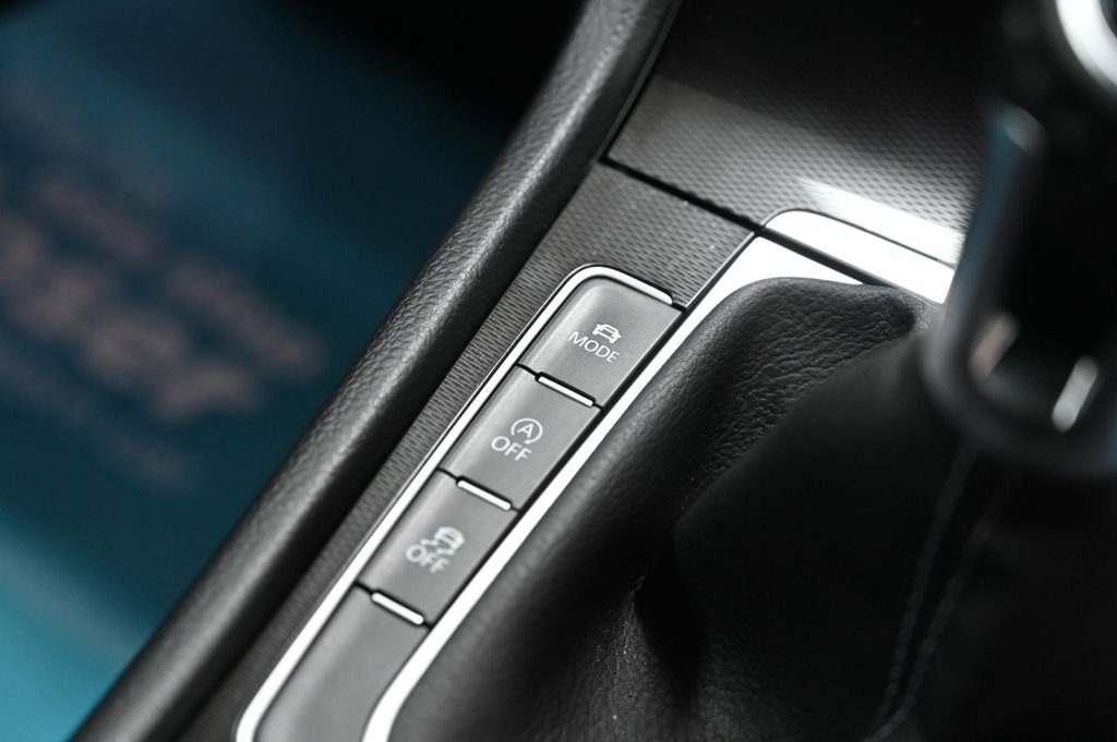 Used Volkswagen Golf 2015 for sale - 76586676: Photo 23