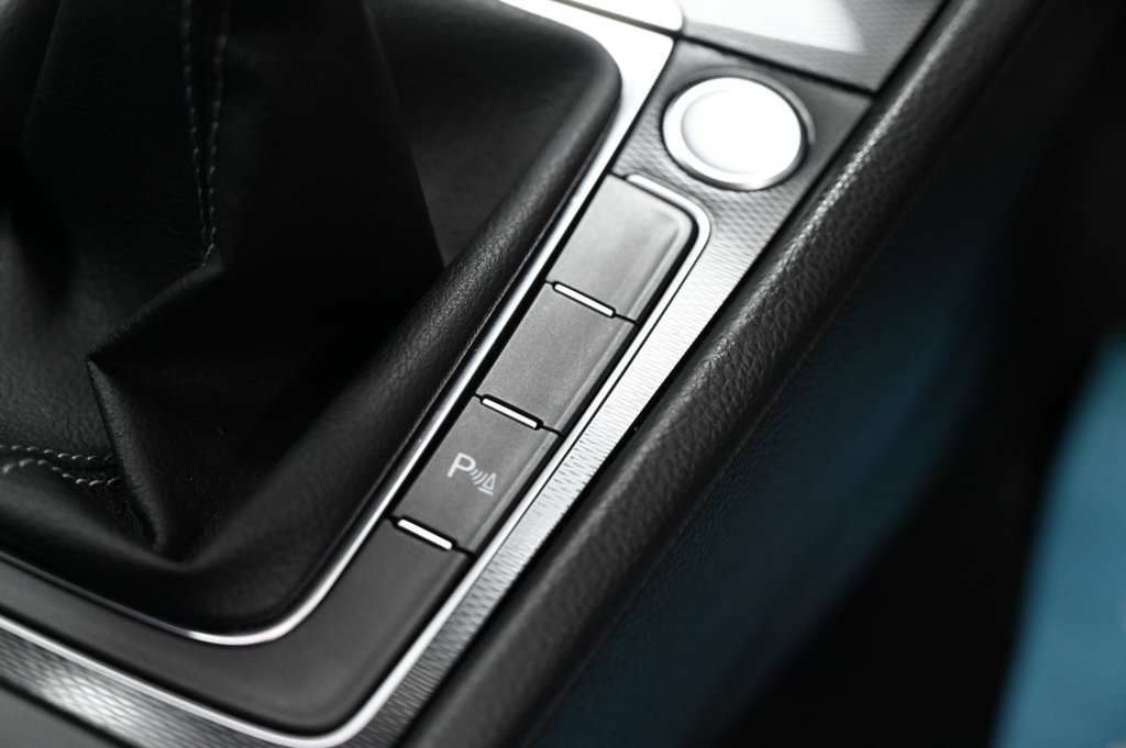 Used Volkswagen Golf 2015 for sale - 76586676: Photo 26