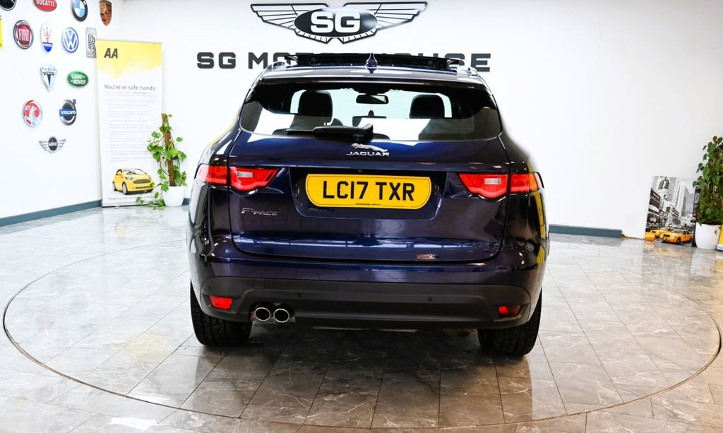 Used Jaguar F-Pace 2017 for sale - 77941803: Photo 10