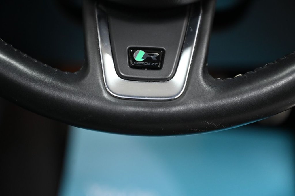 Used Jaguar F-Pace 2017 for sale - 77941803: Photo 29