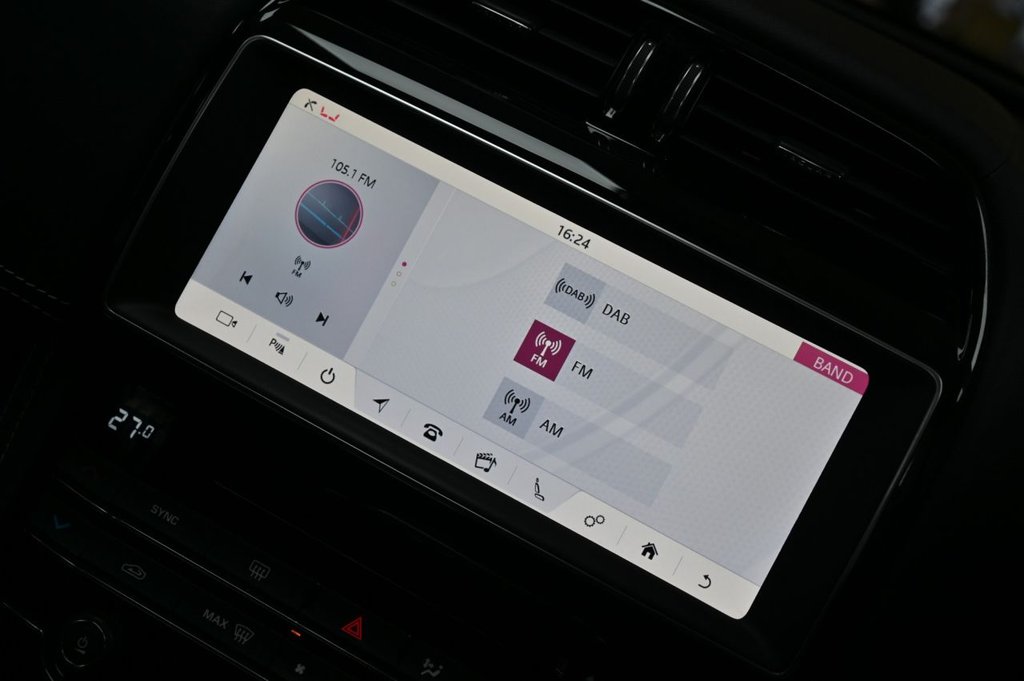 Used Jaguar F-Pace 2017 for sale - 77941803: Photo 33