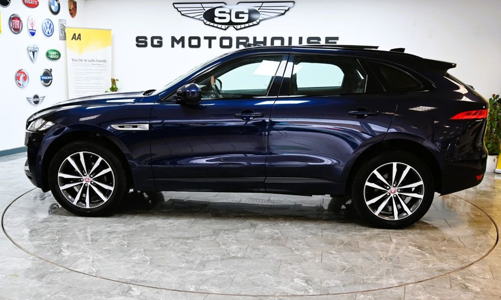 Used Jaguar F-Pace 2017 for sale - 77941803: Photo 9