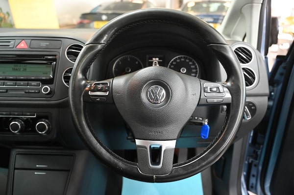 Used Volkswagen Golf Plus 2010 for sale - 76266638: Photo 15