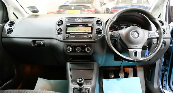 Used Volkswagen Golf Plus 2010 for sale - 76266638: Photo 3