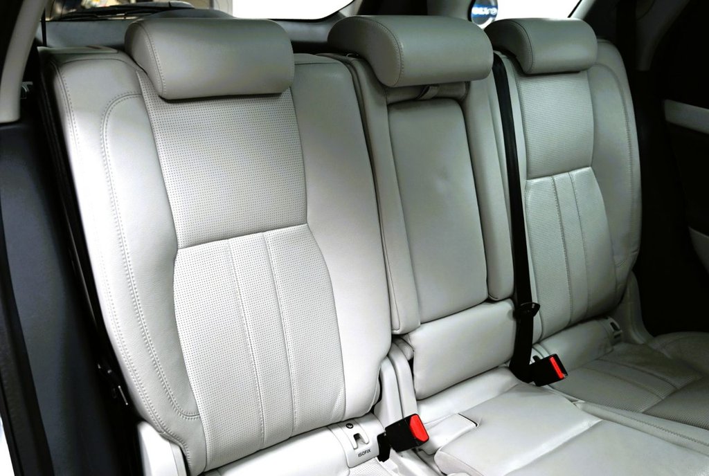 Used Land Rover Discovery Sport 2016 for sale - 77614165: Photo 17