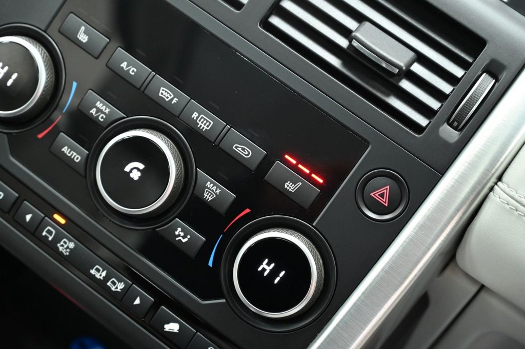 Used Land Rover Discovery Sport 2016 for sale - 77614165: Photo 19