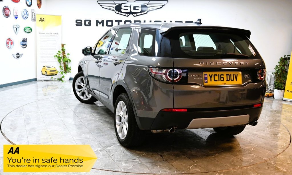 Used Land Rover Discovery Sport 2016 for sale - 77614165: Photo 2