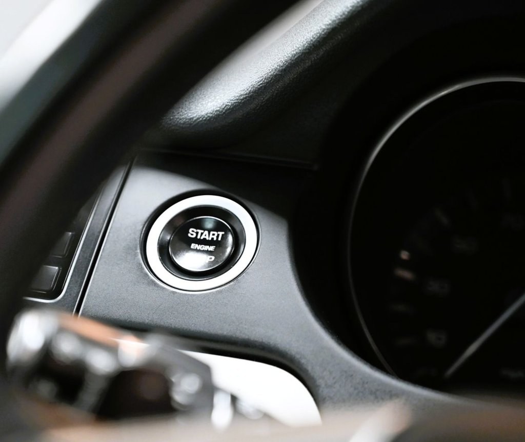 Used Land Rover Discovery Sport 2016 for sale - 77614165: Photo 23