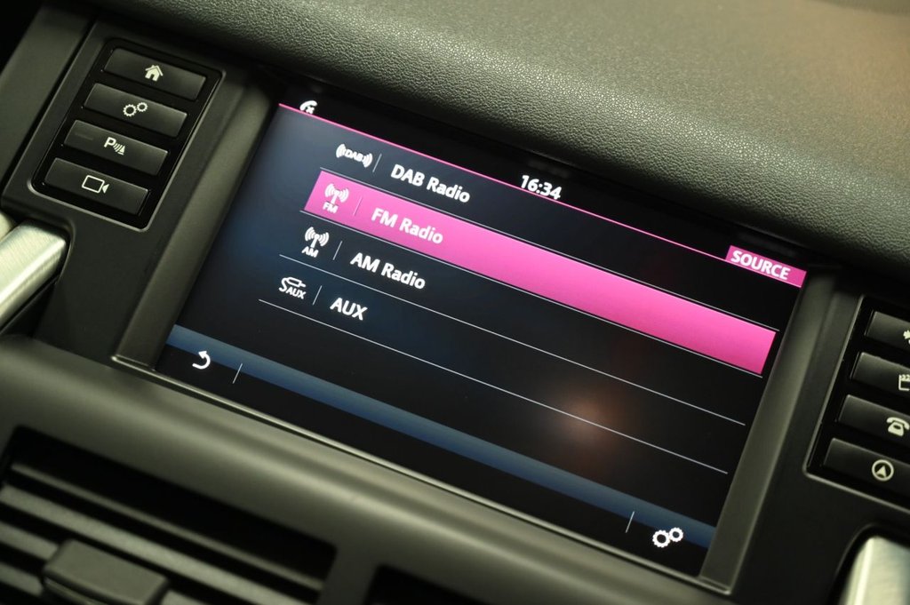 Used Land Rover Discovery Sport 2016 for sale - 77614165: Photo 24