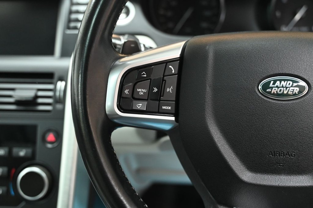 Used Land Rover Discovery Sport 2016 for sale - 77614165: Photo 28