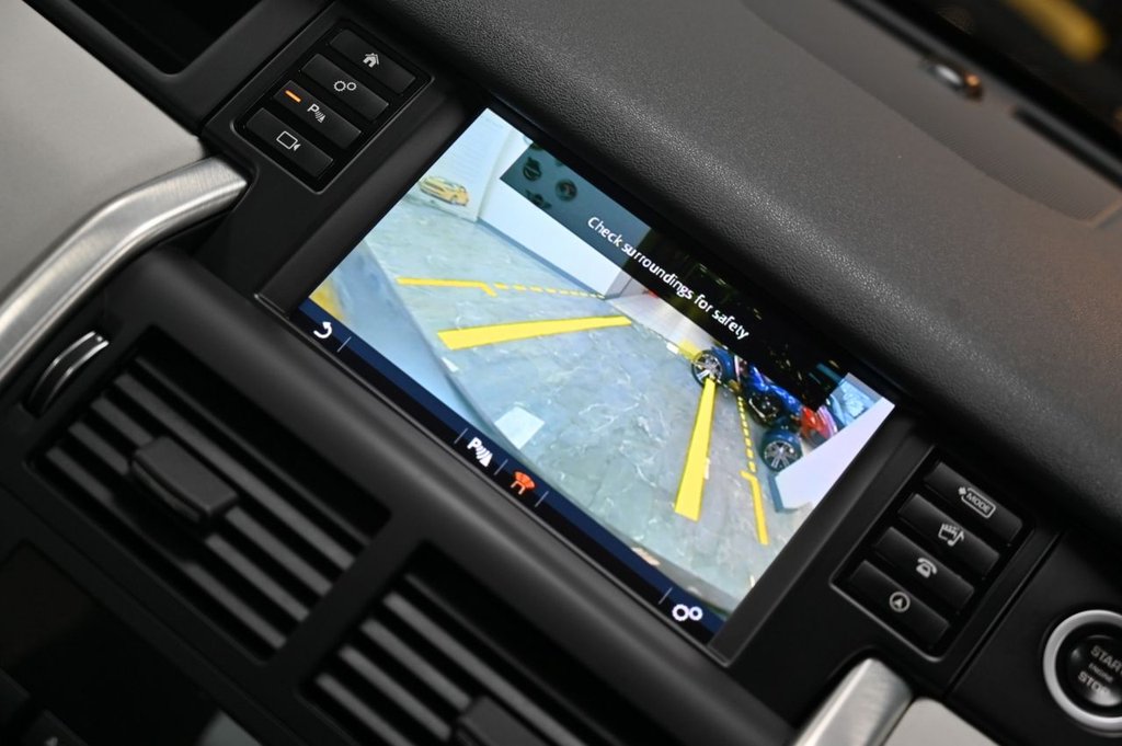 Used Land Rover Discovery Sport 2016 for sale - 77614165: Photo 6