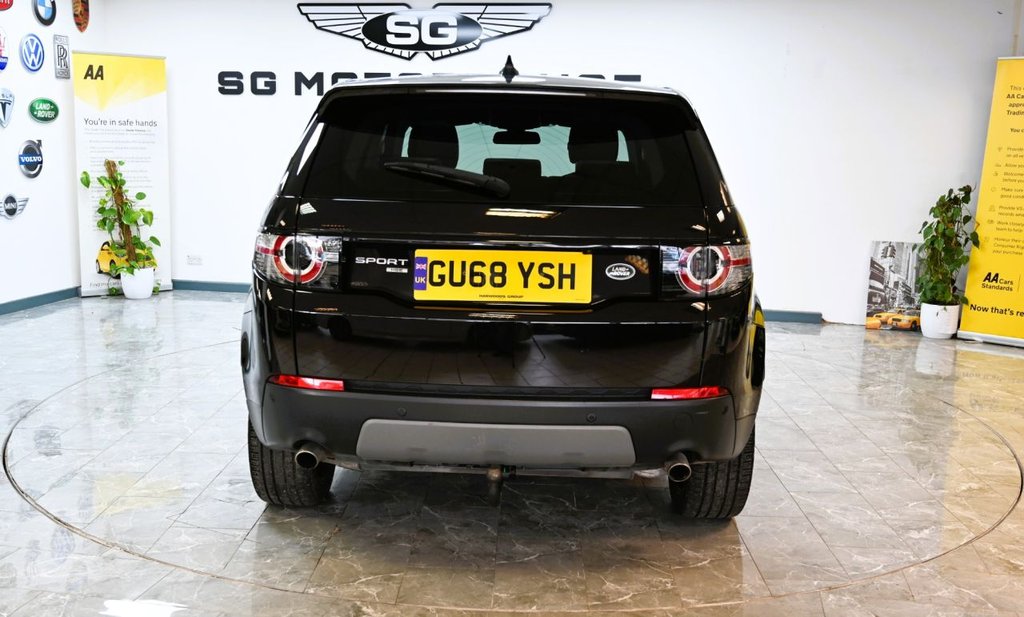 Used Land Rover Discovery Sport 2018 for sale - 76535599: Photo 10