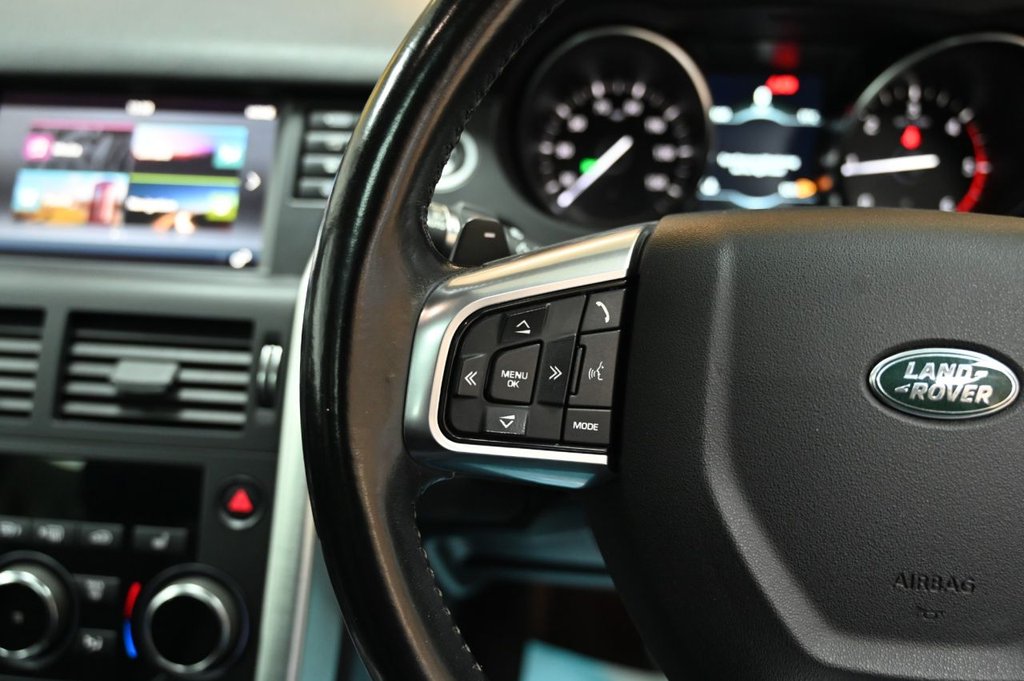 Used Land Rover Discovery Sport 2018 for sale - 76535599: Photo 22