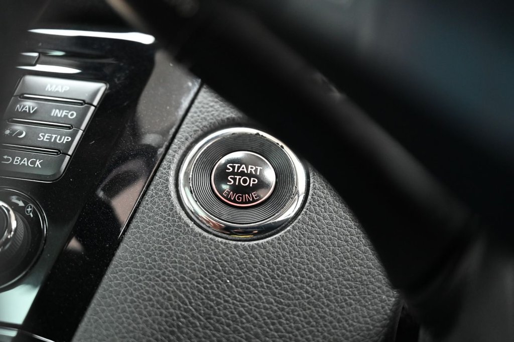 Used Nissan Qashqai 2017 for sale - 76039428: Photo 15