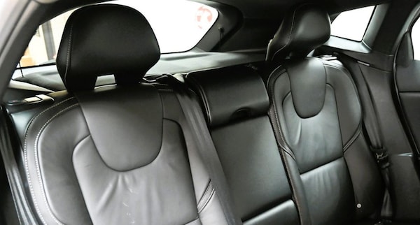 Used Volvo V40 2018 for sale - 76261381: Photo 20