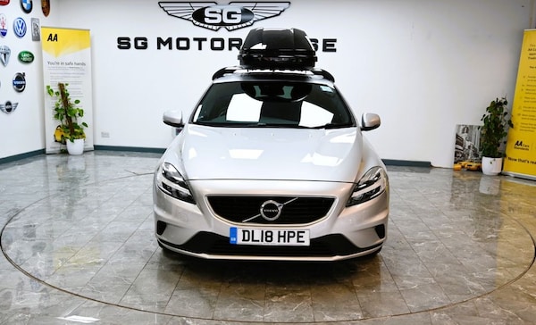 Used Volvo V40 2018 for sale - 76261381: Photo 8