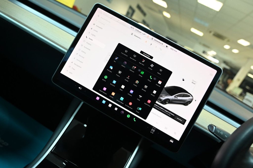 Used Tesla Model 3 2020 for sale - 77307410: Photo 11